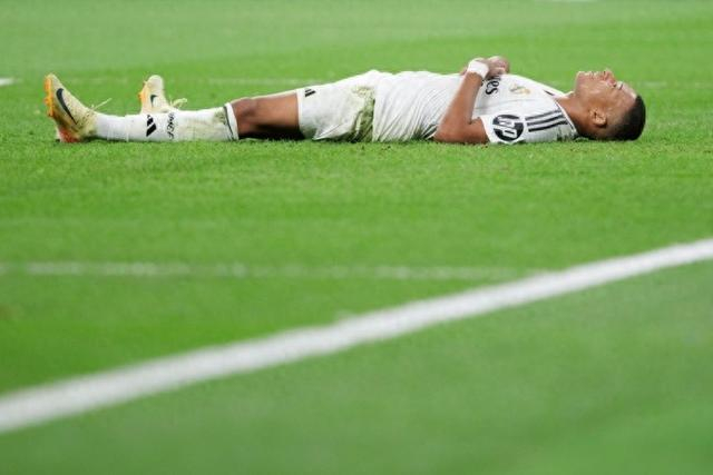 你抢到票了吗？足协杯决赛开票1分钟内所有分区开售票均售空